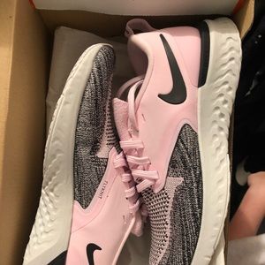 Nike Women’s Sneakers